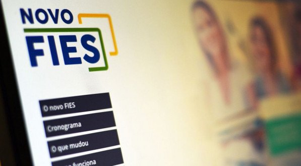 Página do Fundo de Financiamento Estudantil (Fies) no site do Ministério da Educação (MEC)