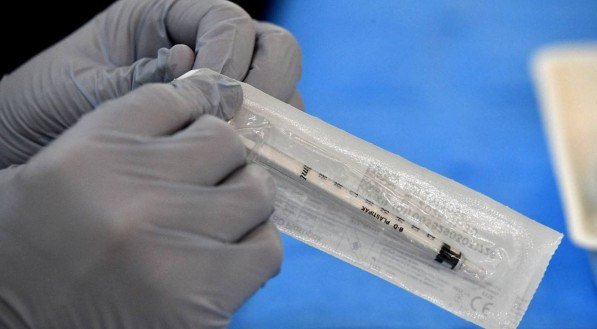 Vacina contra chicungunha do laboratório Valneva tem resultados iniciais positivos