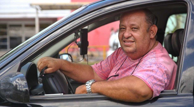 Alexandre Macedo, motorista de transporte de aplicativo.