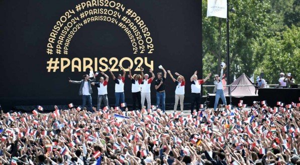 Da estação espacial à Torre Eiffel, bonjour, Paris-2024!