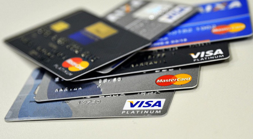 A Visa diz que trabalhará com seus clientes e parceiros na Rússia para encerrar todas as transações nos próximos dias