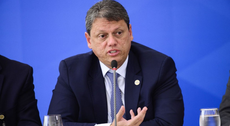 Ex-ministro da Infraestrutura, Tarc&iacute;sio de Freitas, vai concorrer ao governo de S&atilde;o Paulo