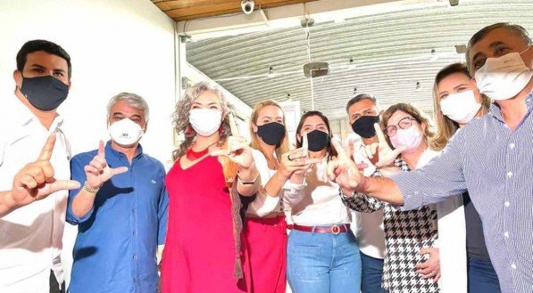 Antes de jantar com PSB, Lula terá encontro com petistas em hotel do Recife