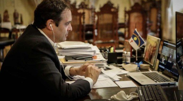 Paulo Câmara prorroga até dezembro estado de calamidade pública em Pernambuco por causa da pandemia de covid-19