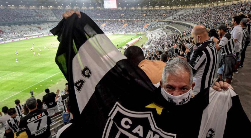 Partida entre Atl&eacute;tico Mineiro e River Plate contou com mais de 16 mil torcedores no Mineir&atilde;o. 