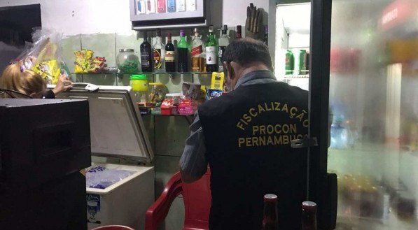 Fiscaliza&ccedil;&atilde;o do Procon e da Prefeitura do Recife no dia 20 de agosto de 2021