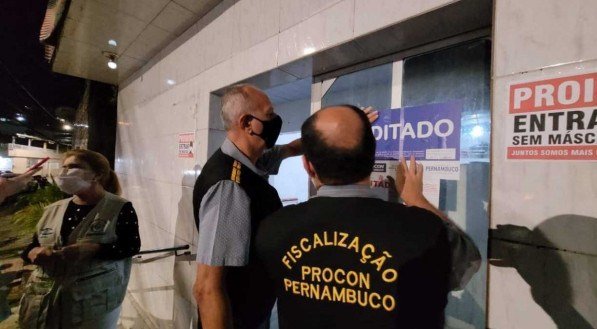 Fiscaliza&ccedil;&atilde;o do Procon e da Prefeitura do Recife no dia 20 de agosto de 2021