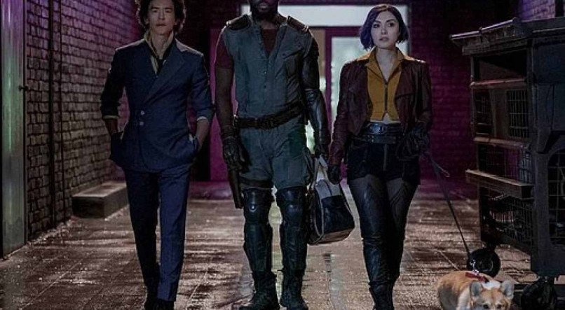aniella Pineda, John Cho e Mustafa Shakir na pele do trio de caçadores de recompensa de Cowboy Bebop