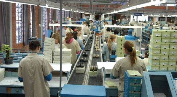 Os Estados Unidos receberam, em junho, 1 milh&atilde;o de pares brasileiros, pelos quais foram pagos US$ 20,76 milh&otilde;es