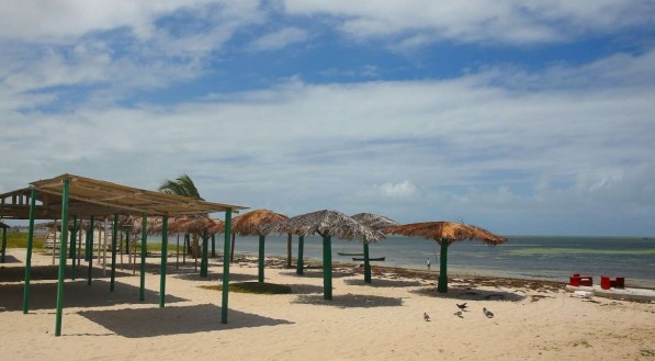 Rotas do Litoral PE - Litoral Norte - Praia de Catuama - Infraestrutura de acesso &agrave;s praias dos litorais Norte e Sul de Pernambuco