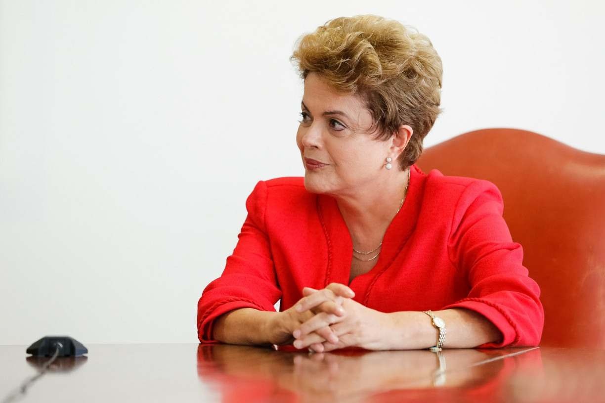 Ap&oacute;s julgamento no STF formar maioria, Dilma poder&aacute; manter direitos pol&iacute;ticos. A&ccedil;&atilde;o queria tornar ex-presidente ineleg&iacute;vel, situa&ccedil;&atilde;o ocorreu por conta de peculiaridade durante o julgamento do impeachment