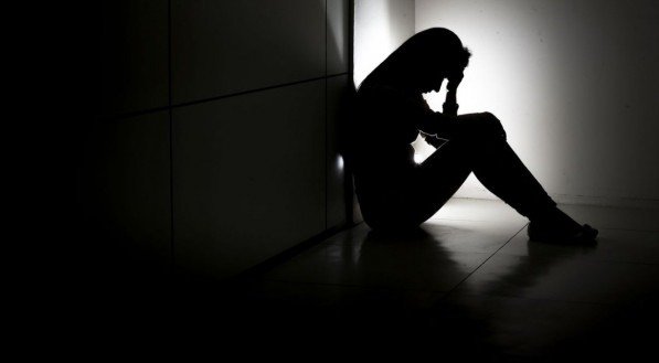 Pessoas com doença mental grave vivem menos do que a população em geral, diz estudo 