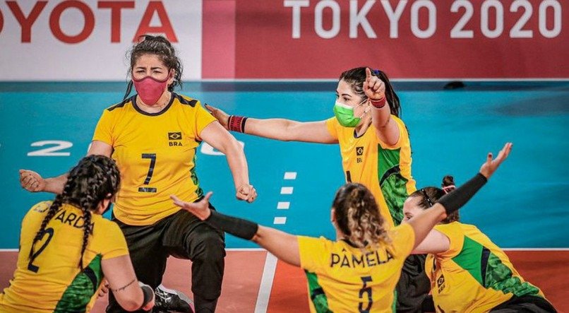 V&ocirc;lei sentado brasileiro feminino perde para os EUA e disputa o bronze