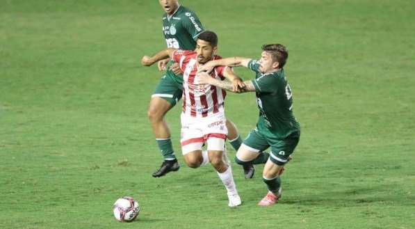 jogo entre o N&aacute;utico (PE) e o Guarani (SE). Jogo entre o N&aacute;utico(PE) e o Guarani (PE). Partida valida pelo Campeonato Brasileiro S&eacute;rie B, realizada no est&aacute;dio dos Aflitos, em Recife (PE),  neste s&aacute;bado, 04 de setembro de 2021. 