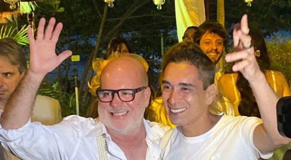 Eder Meneghine e Hugo Oliveira se casaram na &uacute;ltima ter&ccedil;a-feira (7) 