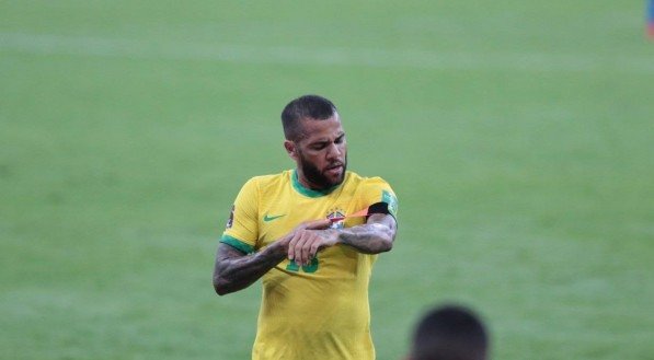 Daniel Alves foi detido na Espanha por suposto ass&eacute;dio sexual 