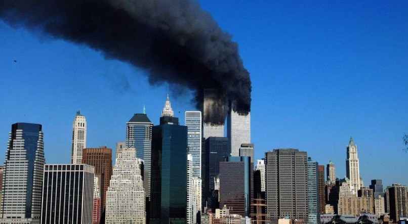 INVESTIDA Os terroristas sequestraram quatro avi&otilde;es comerciais nos Estados Unidos, desviando a rota dos voos para realizar os ataques no World Trade Center e Pent&aacute;gono 