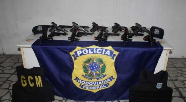 Pistolas doadas pela Polícia Rodoviária federal para a Prefeitura de Ipojuca foram desviadas da Core