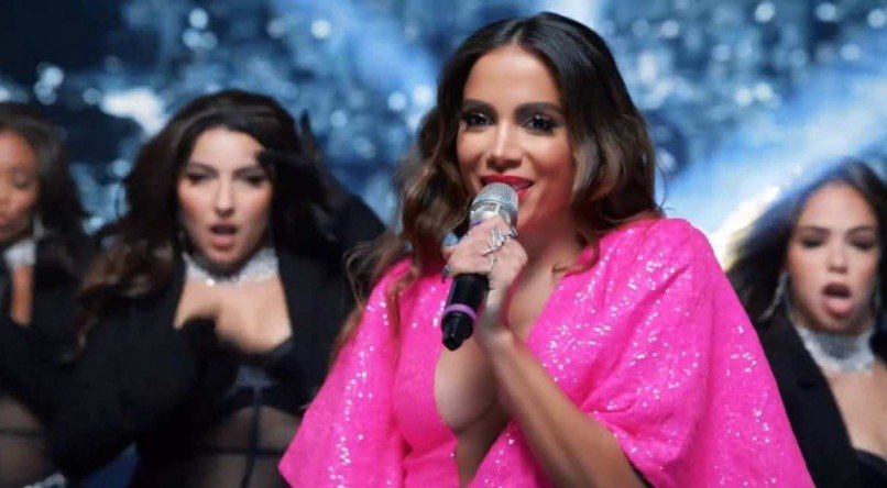 Anitta apresentou o hit 'Girl From Rio' no intervalo do VMA 2021