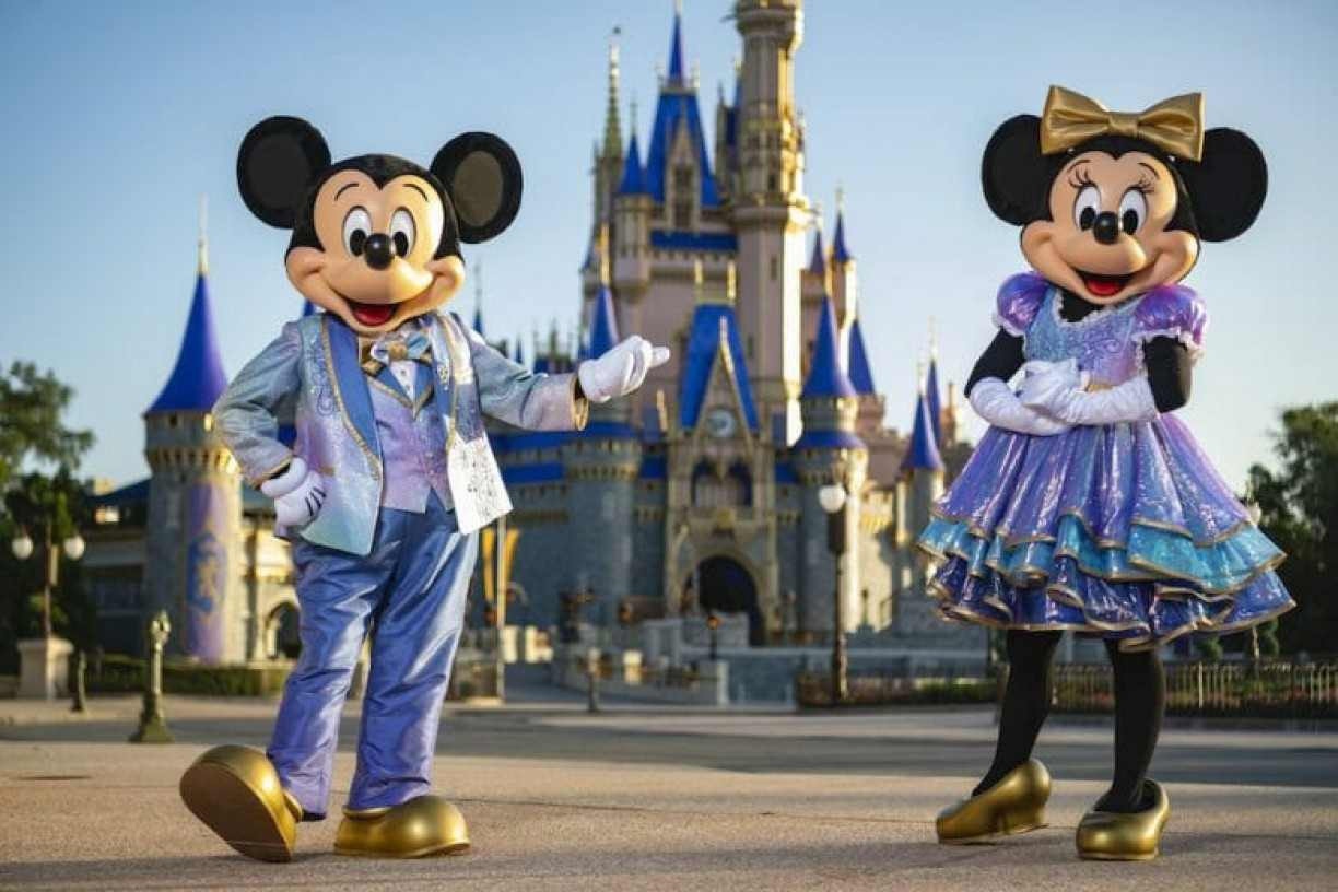 Walt Disney World completa 50 anos e tem celebração nos parques da Flórida