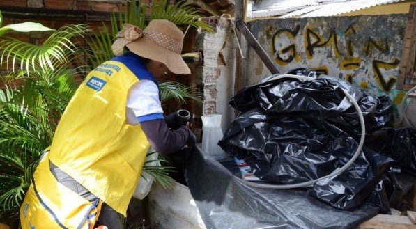 Veja nova lista com 19 bairros onde há risco muito alto de surto de dengue, chicungunha e zika no Recife