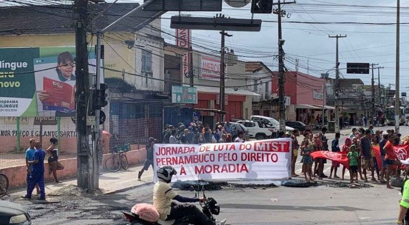 Protesto de autoescolas no Recife