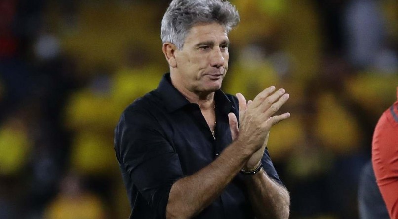 Renato Ga&uacute;cho foi demitido do Flamengo e est&aacute; sem clube.