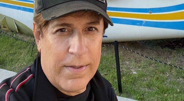 Tom Cavalcante relembra presente caríssimo de Roberto Carlos