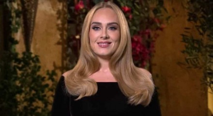 Adele em aparição mais recente na televisão norte-americana