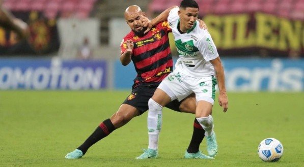 Jogo entre os times do Sport (PE) e Juventude (RS), partida valida pelo campeonato brasileiro de futebol da s&eacute;rie A 2021 com a volta do p&uacute;blico na Arena de Pernambuco em Pernambuco nesta quarta-feira, 06 de outubro de 2021. 