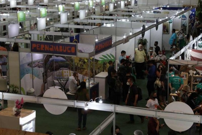 Com mais de 100 palestras e encontros t&eacute;cnicos, o semin&aacute;rio aborda os segmentos mais relevantes do agroneg&oacute;cio local