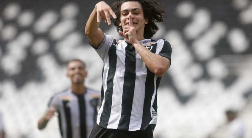 Matheus Nascimento, promessa do Botafogo