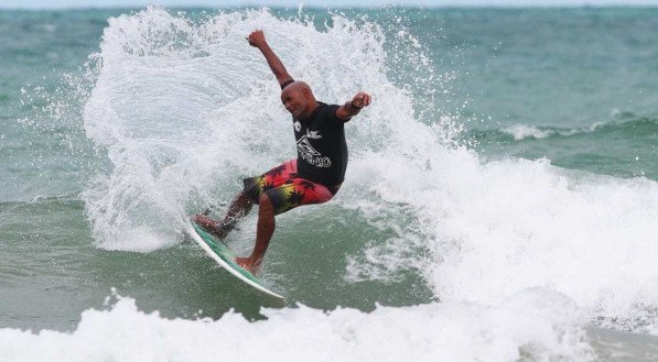 Rogério Galvão ALEXANDRE GONDIM/@BLOGDOSURFE