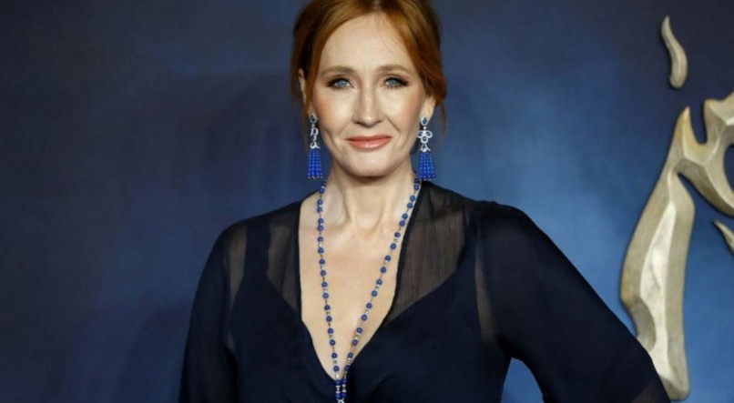 J.K. Rowling denunciou a amea&ccedil;a na sua rede social