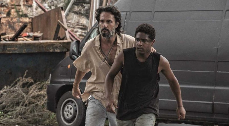 Rodrigo Santoro viver&aacute; homem violento em produ&ccedil;&atilde;o nacional para a Netflix