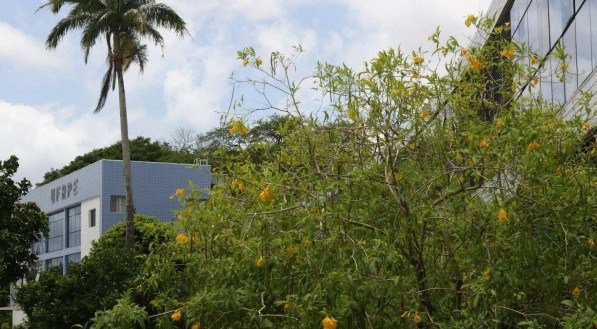 Campus da Universidade Rural Federal de Pernambuco no bairro de Dois Irm&atilde;os, Zona Norte do Recife