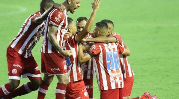 O N&aacute;utico ainda tem chances de brigar pelo acesso