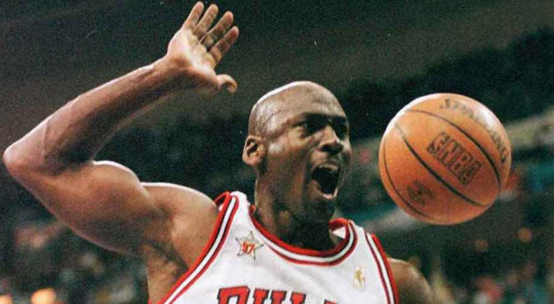 Michael Jordan &eacute; considerado o maior jogador de basquete da hist&oacute;ria