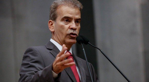Projetos do deputado estadual Coronel Alberto Feitosa (PL) propõem a criação de uma lista de torcedores, gerida pelo Governo do Estado, além de um cadastro de torcidas organizadas