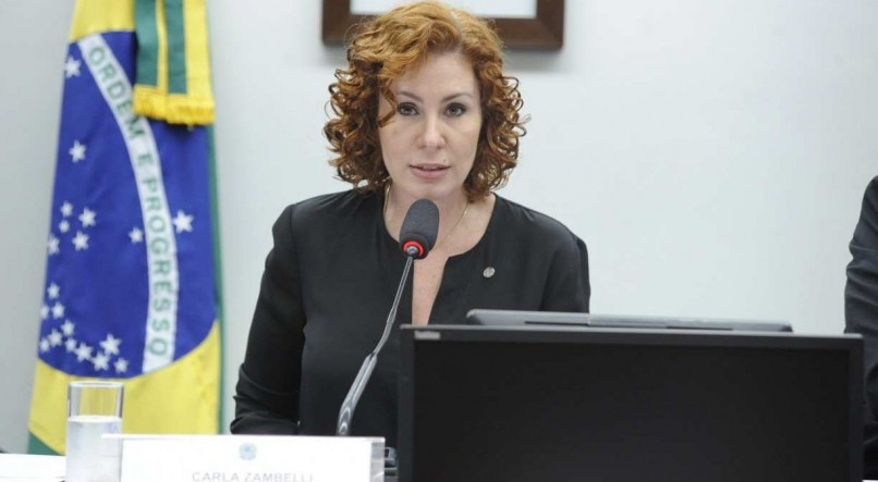 Carla Zambelli responde a cinco Ações de Investigação Judicial Eleitoral (Aijes)