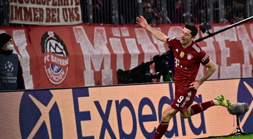 Bayern de Munique, do atacante Lewandowski, lidera o Campeonato Alem&atilde;o 