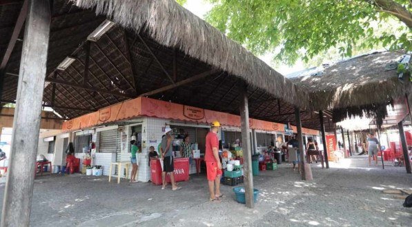 Caldeirada de Itapissuma, no Grande Recife, volta às atividades depois de incêndio no Mercado de Artesanato
