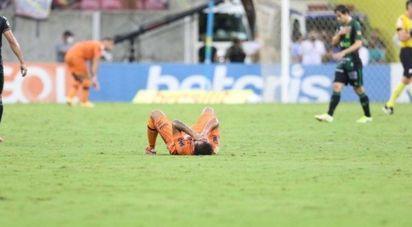 Site aponta Sport com praticamente 100% de chance de ser rebaixado; confira os números