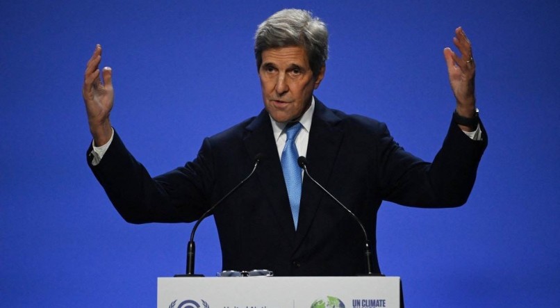 GLASGOW Enviado especial dos EUA, John Kerry, fala durante uma declara&ccedil;&atilde;o conjunta da China e dos EUA
