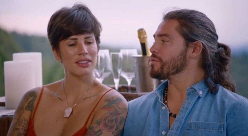 Nanda Terra se casou com Thiago Rocha no reality 'Casamento &agrave;s Cegas Brasil'