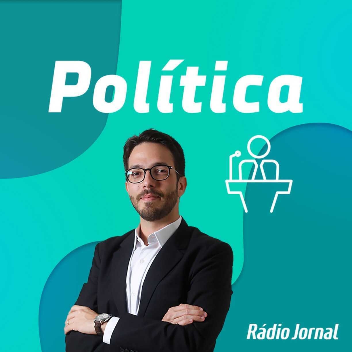 O cientista político Juliano Domingues está à frente da coluna Política, na Rádio Jornal