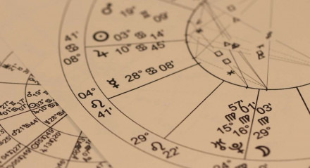 Astrologia desempenhou um papel importante na história da ciência