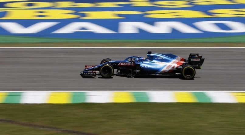 O piloto Fernando Alonso da equipe ALPINE RENAULT durante os treinos livres para o  Grande Pr&ecirc;mio S&atilde;o Paulo