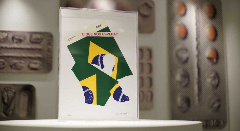 &quot;O que nos Espera?&quot;, de Paulo Bruscky, obra na Galeria N&uacute;mero