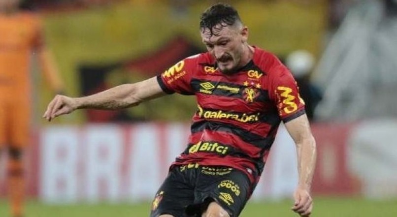 Sander &eacute; um dos principais jogadores do elenco do Sport na final da Copa do Nordeste contra o Fortaleza